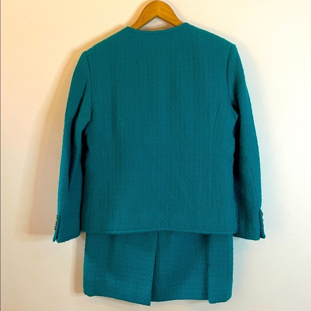 Vintage Eric Pang Teal Wool Bouclé Skirt Suit – Made in Hong Kong – Small - Picture 6 of 9